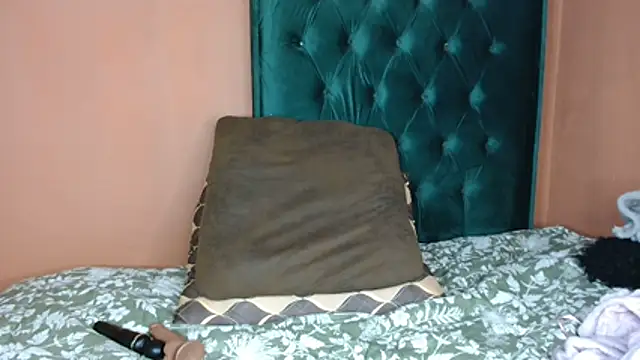 ForeverSexy  online show from July 1, 10:26 am
