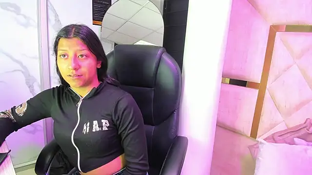 Vaneline2 online show from March 27, 10:54 pm