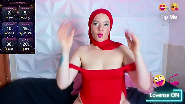  Nadiiaa online show from February 24, 1:10 pm