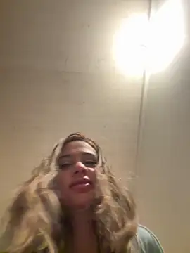 BabyKathy online show from April 3, 8:29 pm