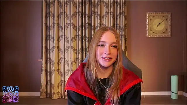 RowenaIanniello online show from March 13, 4:30 pm