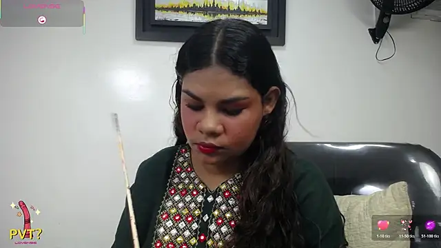 yaazhinii online show from July 20, 11:34 am