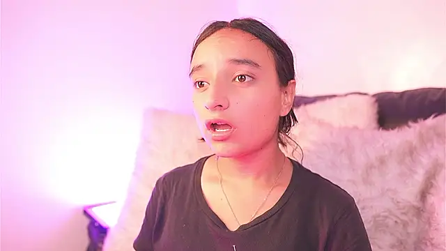 Snapshot of _emily_jonexs chatting on February 26, 3:11 pm emily jonexs online show from February 26, 3:11 pm