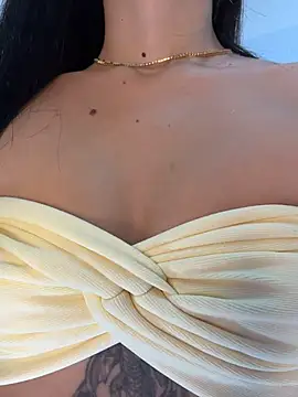 BadLilAngelXXX online show from July 3, 1:17 pm