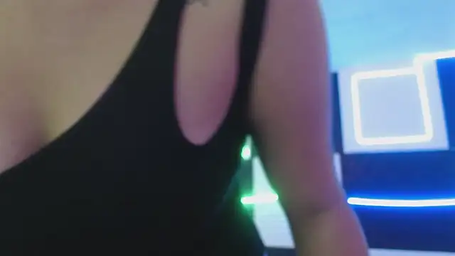 astrid blaze 27 online show from February 16, 5:57 pm