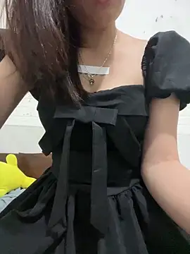 DoliceGirl2k online show from May 2, 12:19 pm