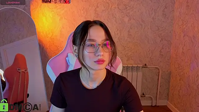  Kiki angel  online show from February 21, 6:58 am