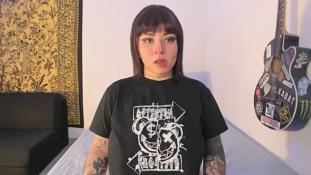Aria x Orien  online show from June 15, 5:02 pm