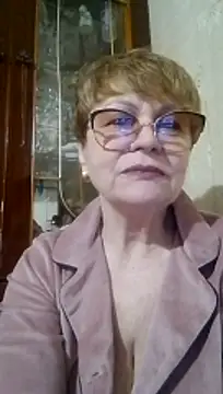 SophieBurns online show from May 9, 3:47 pm
