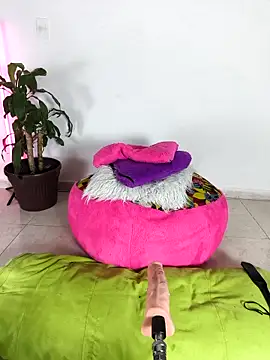 AnnieWestley online show from April 13, 7:36 pm