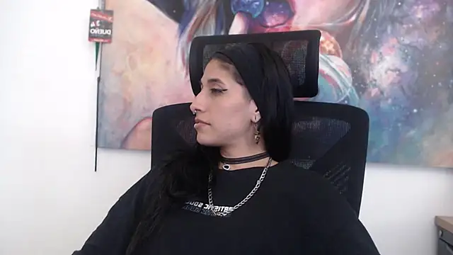 FRANCESCA LOVE  online show from May 11, 8:17 pm
