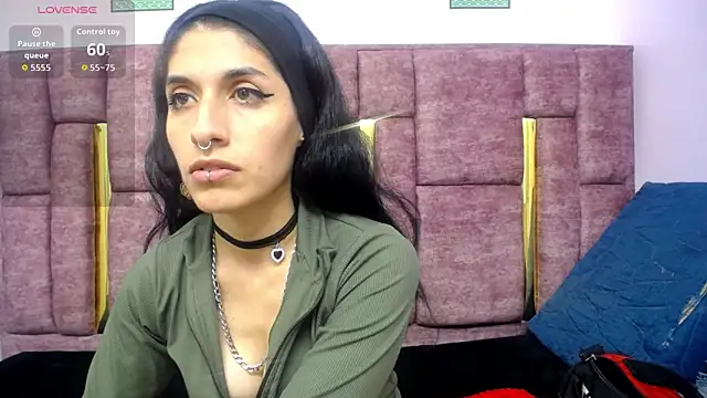 FRANCESCA LOVE  online show from May 13, 5:35 am