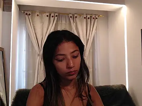 Scarleet miaa online show from March 24, 7:19 pm