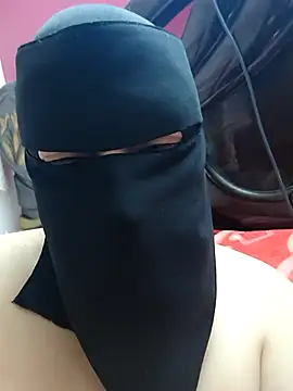 Warda Egy online show from March 18, 7:02 am