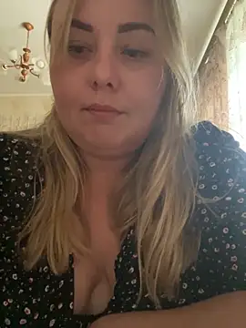 Mommy-girl-Lola online show from May 27, 12:35 pm