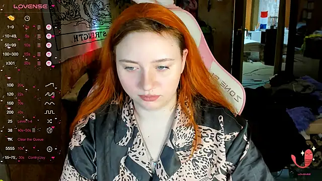 shamy lily online show from March 13, 6:53 pm