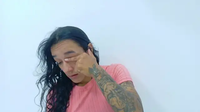 Fit valkiria online show from April 10, 8:04 pm