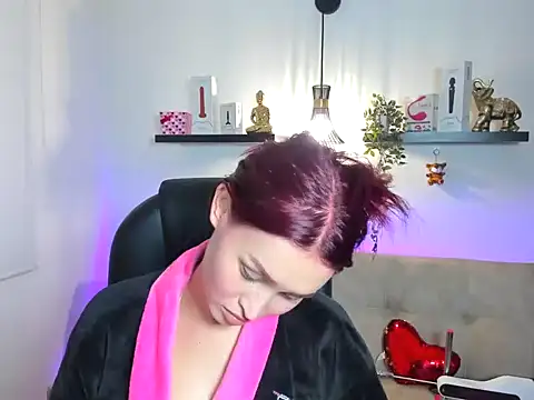 naomy stanley online show from April 8, 11:51 pm