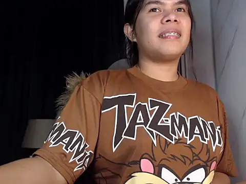 Snapshot of Maypaka_mads chatting on October 14, 12:52 pm Maypaka mads online show from October 14, 12:52 pm