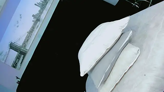 Daniiela Foxx online show from April 5, 1:21 pm