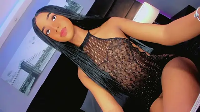 Daniiela Foxx online show from May 19, 12:56 pm