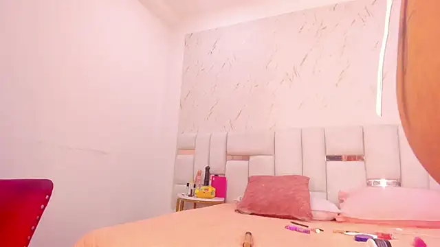 hermione brown online show from April 1, 5:10 pm