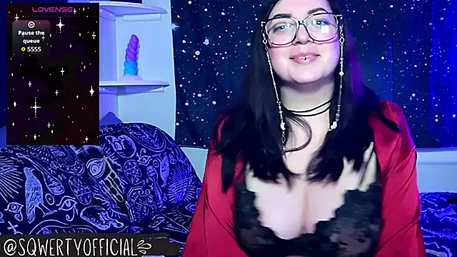  sqwerty  online show from April 8, 4:36 am