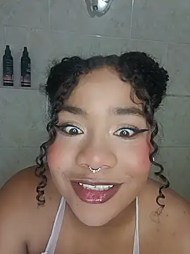 BrianaSweetxxx online show from July 28, 4:10 am