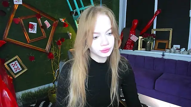 AmyNox online show from April 18, 5:10 am