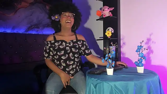 CataleyaMoon  online show from May 28, 7:34 pm