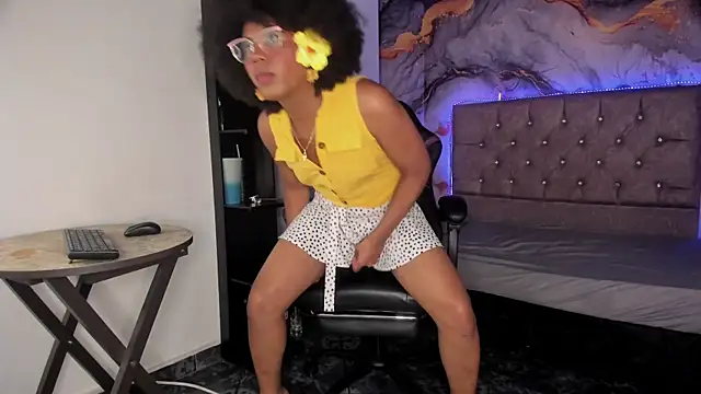 CataleyaMoon  online show from May 9, 8:00 pm