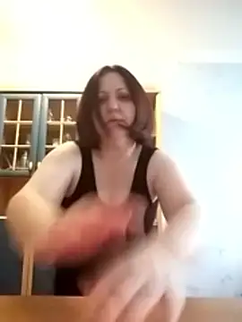 LockyCharm111 online show from February 24, 3:43 pm