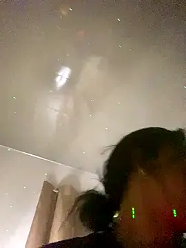 Lucy strong1 online show from February 13, 6:48 am