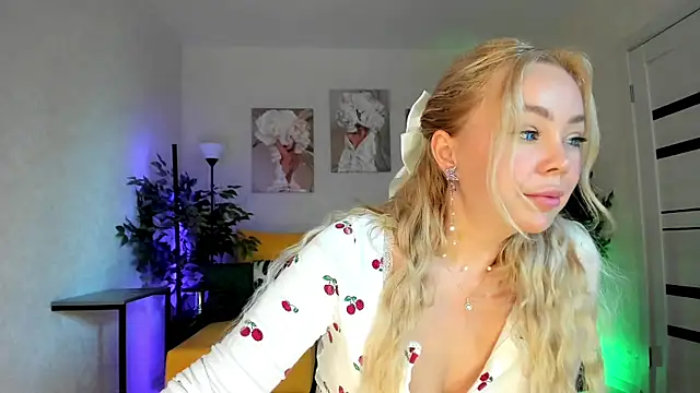 caty kiss online show from July 19, 4:59 am