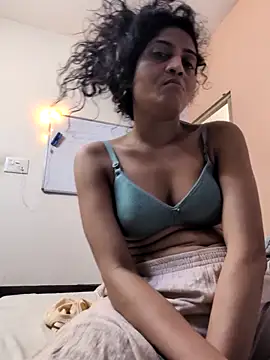 sexysilmy online show from June 3, 2:33 pm