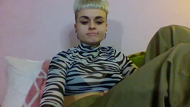 AlisaDear257 online show from March 16, 8:46 pm