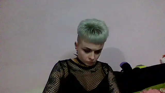 AlisaDear257 online show from April 1, 6:38 pm