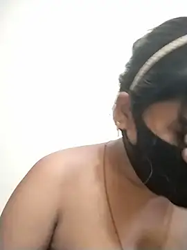 ankita077 online show from June 21, 11:42 pm