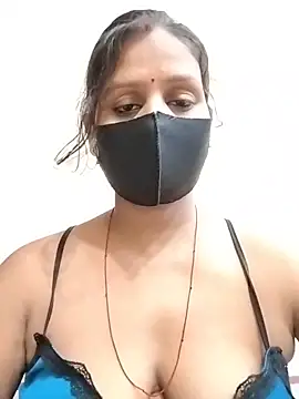 ankita077 online show from June 18, 11:04 am