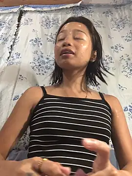 Asianpinay Skinny1818 online show from June 9, 5:07 am