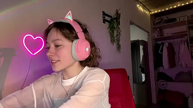 SlunkRear online show from April 3, 10:30 pm