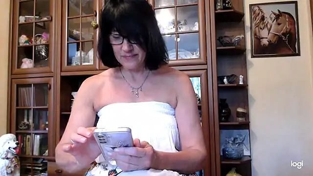 Vlastelina online show from July 16, 1:37 pm