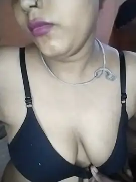 Nency Love143 online show from May 18, 6:14 pm