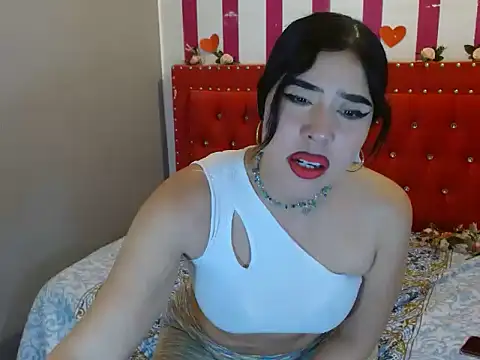 Snapshot of zaradesirex chatting on February 24, 5:44 pm zaradesirex online show from February 24, 5:44 pm