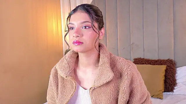 Hana Stone online show from March 27, 3:13 pm