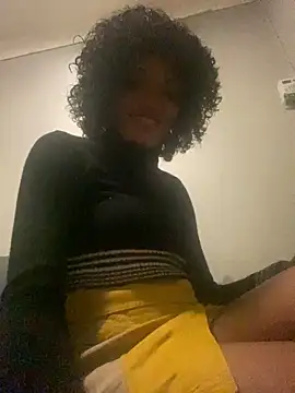 SexyScarlet22 online show from March 1, 9:25 pm