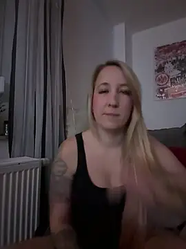 Ninimaus online show from February 11, 8:32 pm