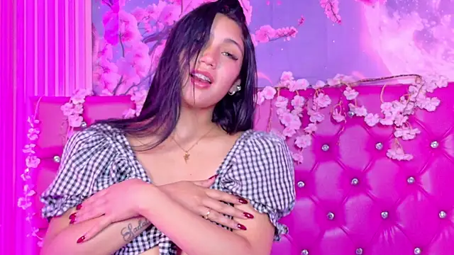  ArianaToroo online show from February 19, 2:05 pm