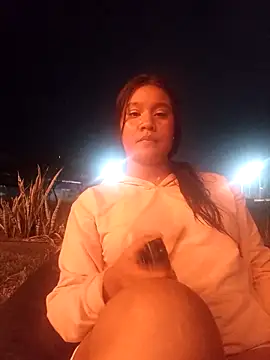 ZoeParcker online show from March 26, 2:25 am