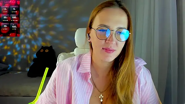 she wolf online show from May 29, 4:05 pm